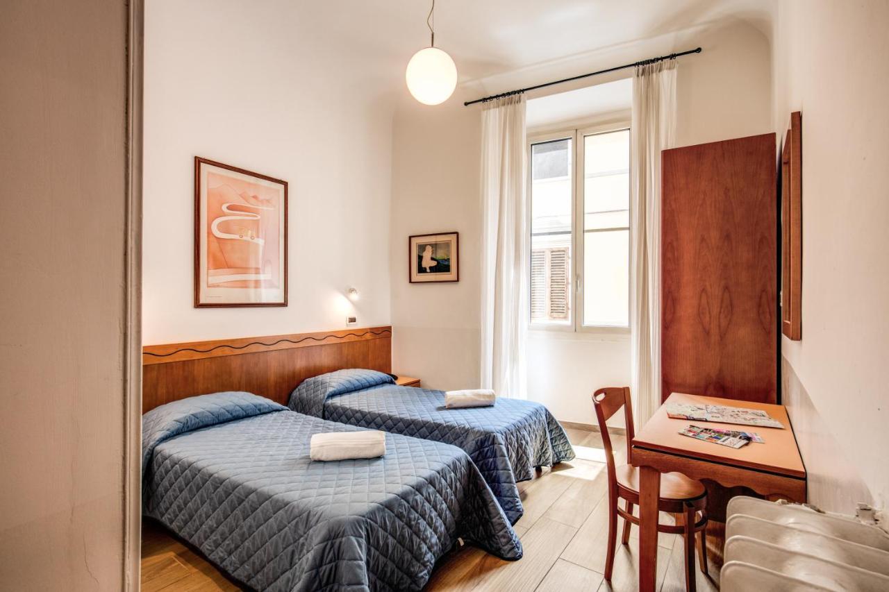 Hotel Nuova Italia Firenze Bagian luar foto