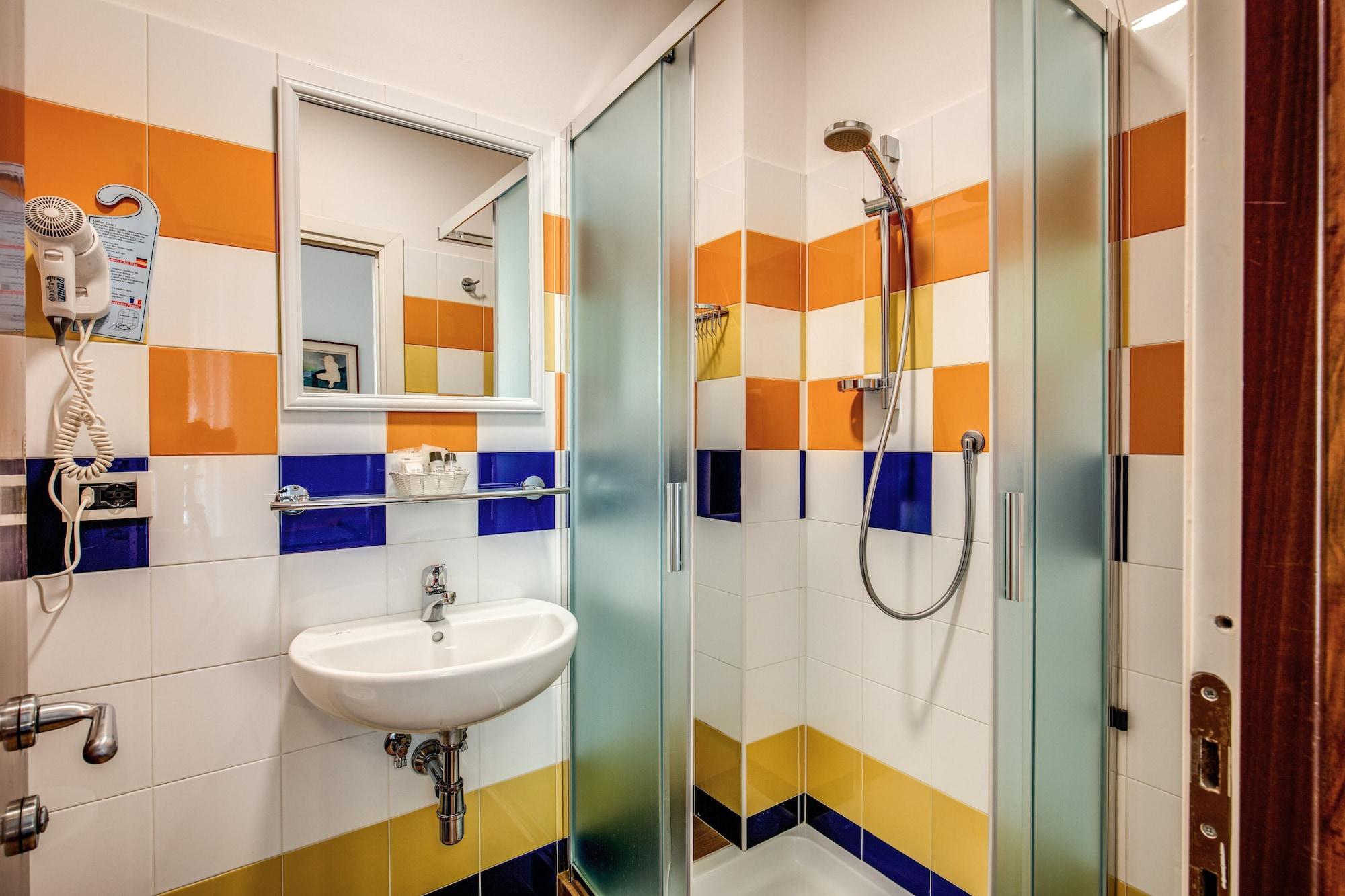 Hotel Nuova Italia Firenze Bagian luar foto