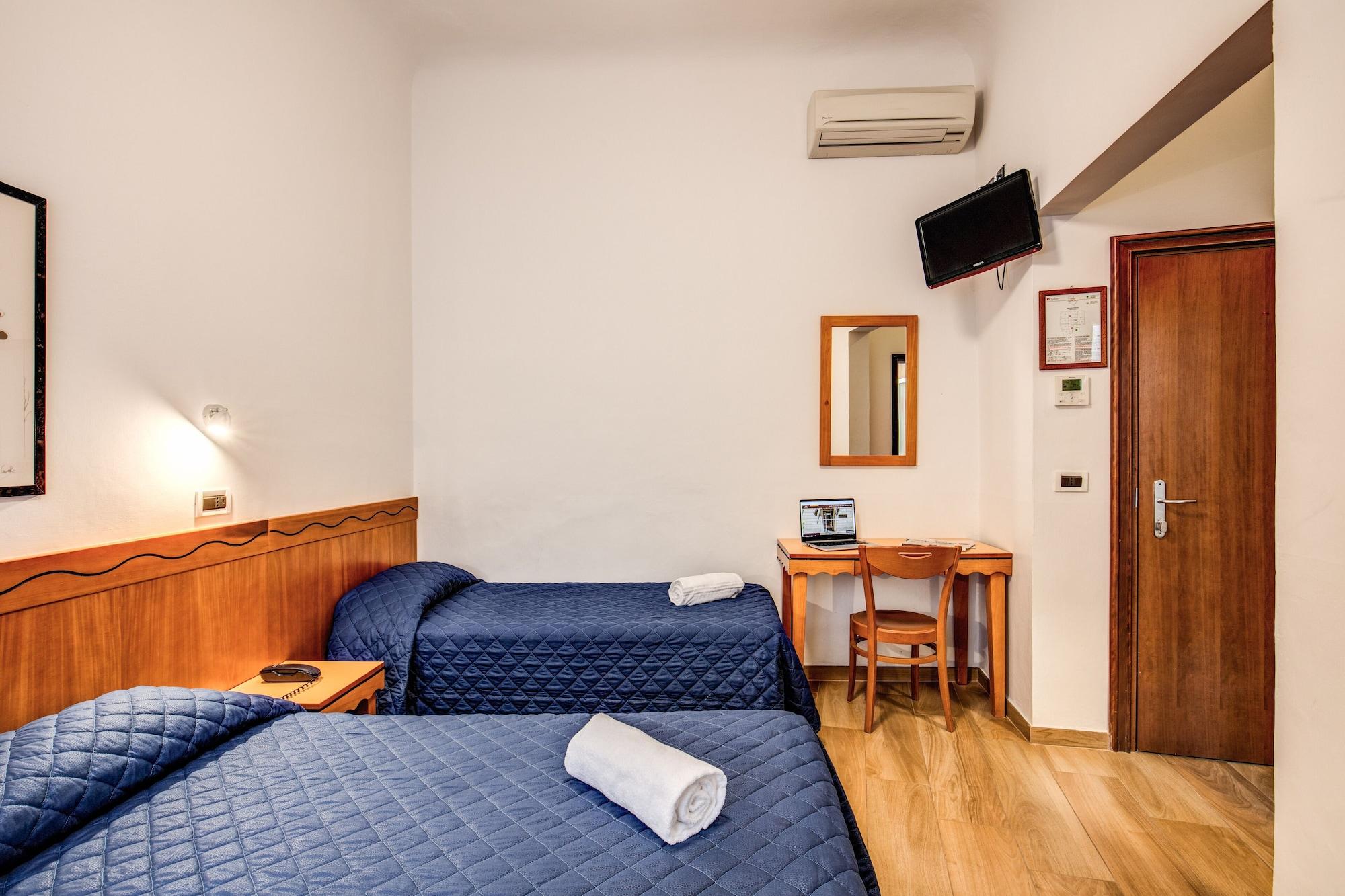 Hotel Nuova Italia Firenze Bagian luar foto