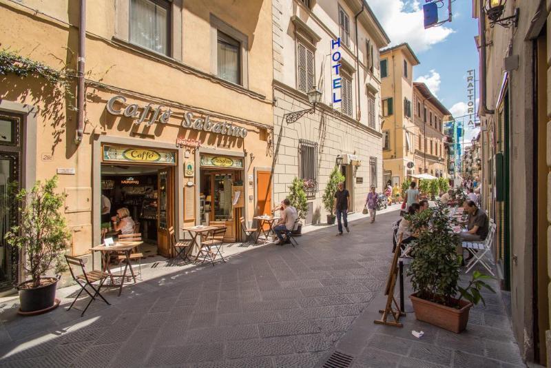 Hotel Nuova Italia Firenze Bagian luar foto