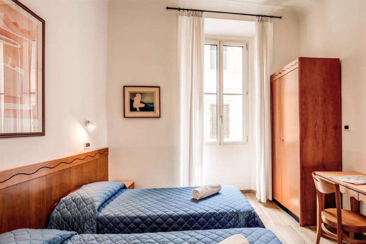 Hotel Nuova Italia Firenze Bagian luar foto
