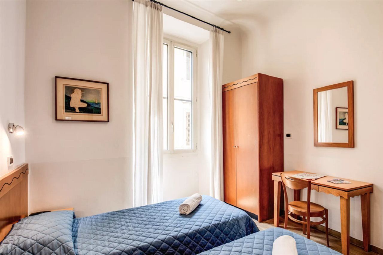 Hotel Nuova Italia Firenze Bagian luar foto